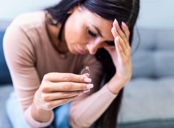How Do I Begin the Divorce Filing Process?
